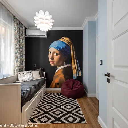 Luxury & Unique - Center Apt. - 3bdr & 2 Baths * Sofia