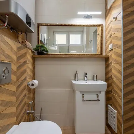 Luxury & Unique - Center Apt. - 3bdr & 2 Baths Apartment Sofia
