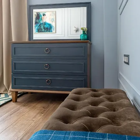 Luxury & Unique - Center Apt. - 3bdr & 2 Baths Apartment *