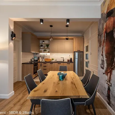 Luxury & Unique - Center Apt. - 3bdr & 2 Baths * Sofia